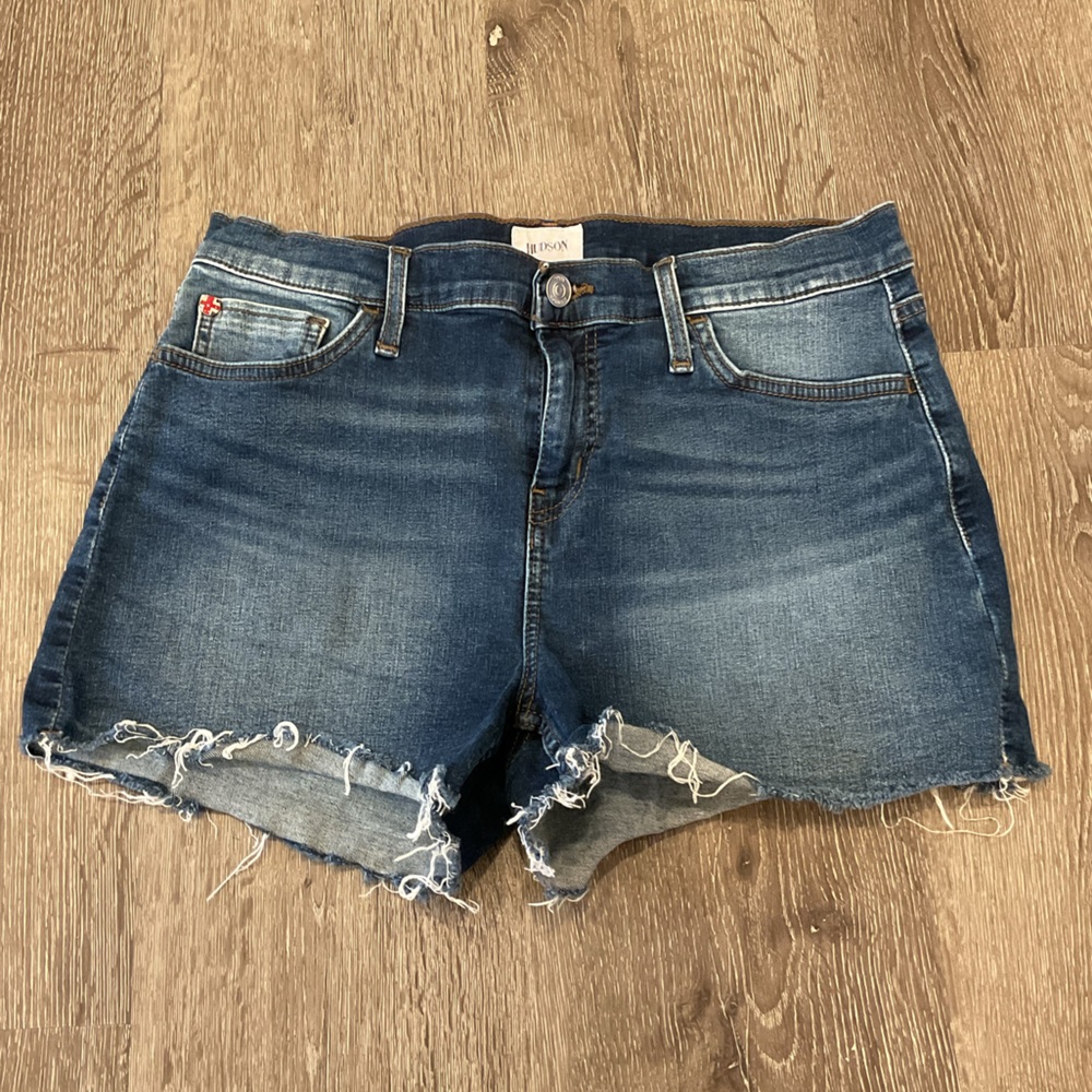 Hudson Gracie Cut Off Denim Shorts Women’s 28 Medium Wash Raw Hem